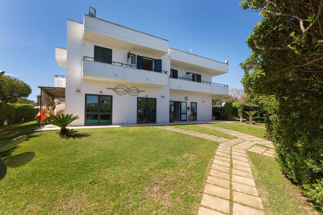 Residence Punta Cassano - In Piscina Sulla Spiaggia Di Sabbia San Foca Εξωτερικό φωτογραφία